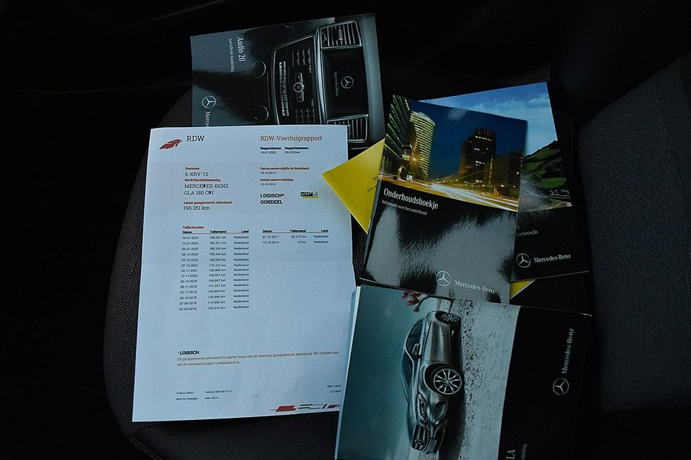 Mercedes GLA 180 D Pół-Skóra Navi Xenon Led Gwarancja