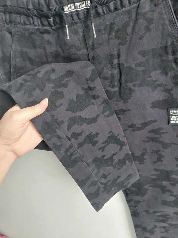 Spodnie moro miękkie czarne reserved 152cm xs xxs