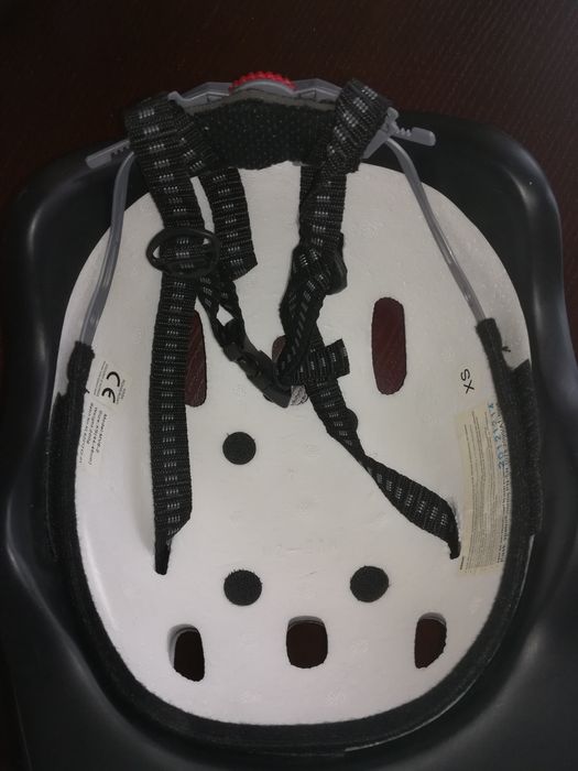 Kask rowerowy, hulajnoga, rolki XS