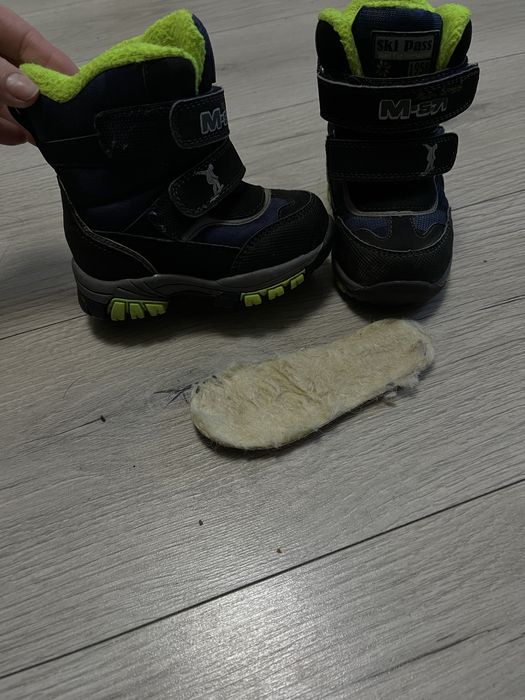 Зимові дитячі сапожки