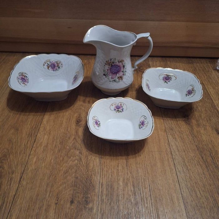 Вантажний порцеляновий набір