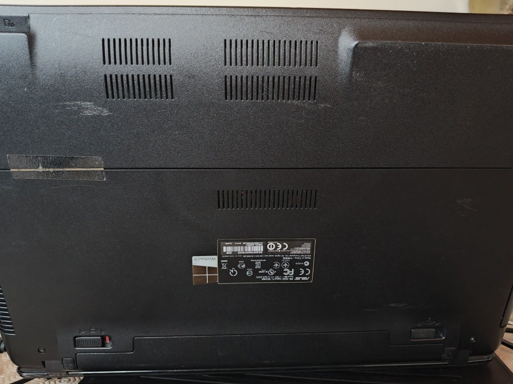 PC Portátil ASUS i5