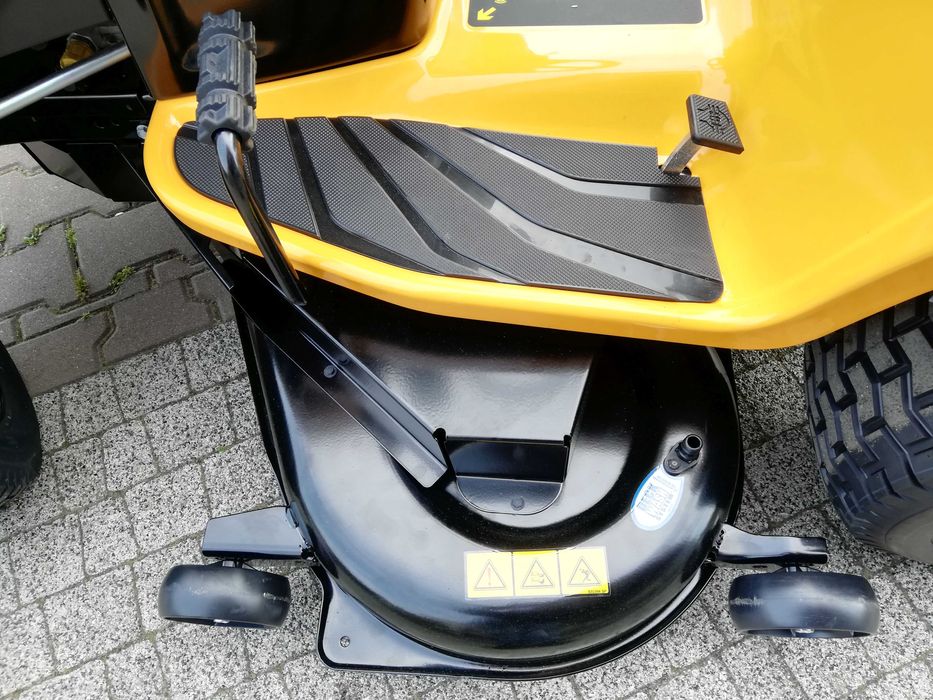 Traktor ogrodowy Cub Cadet XT3QS127 Kawasaki 22KM blokada dyferencjału