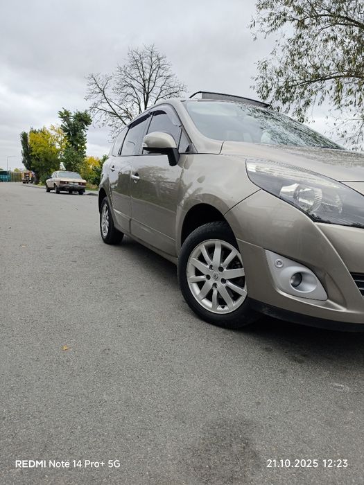 Продам renault grand scenic 3
