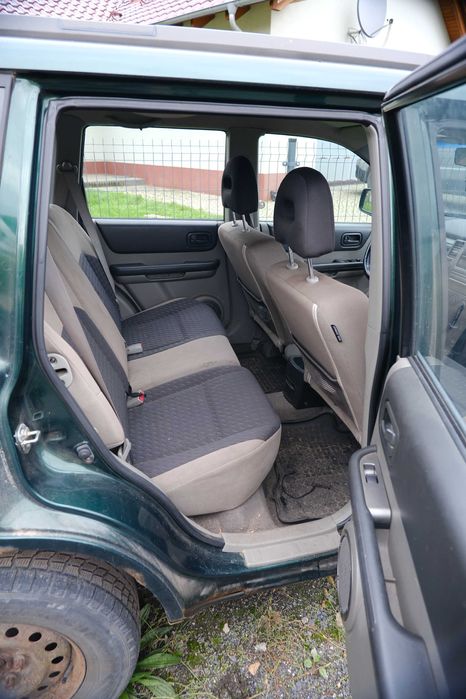 Sprzedam Nissan X-Trail w całości na części lub do remontu