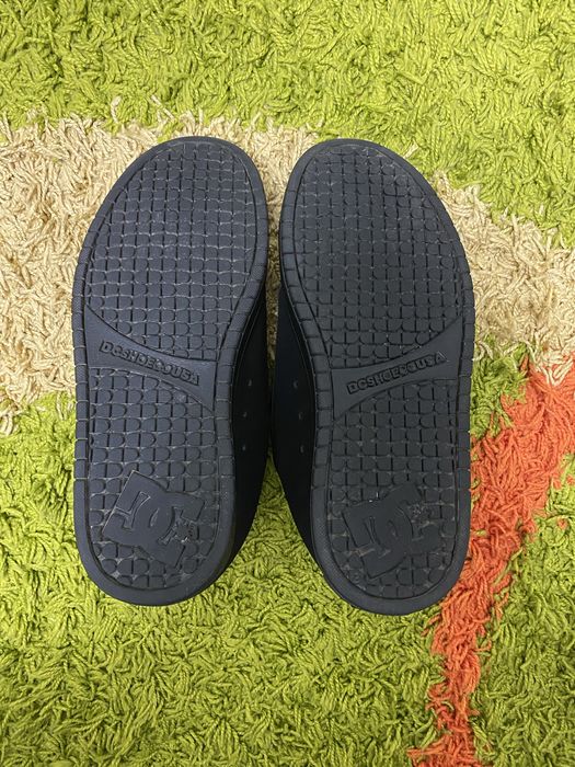 DS SHOES court graffik se (balck destroy)