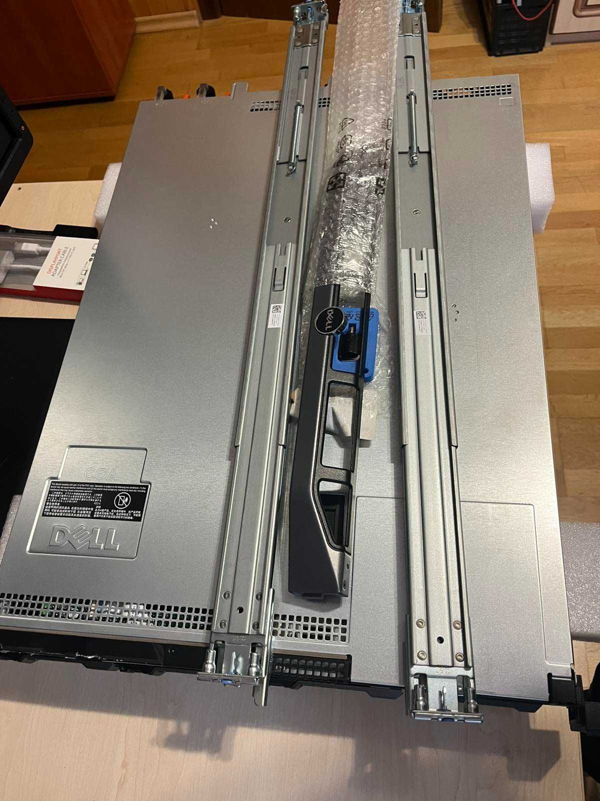 Сервер Dell PowerEdge R330/ Xeon E3-1230 3.4GHz/16GB DDR4/ 3x300GB 10K