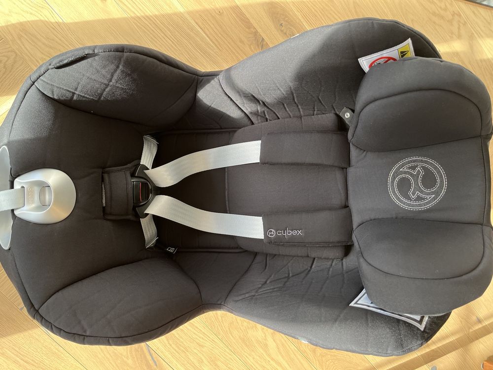 Cybex sirona Z i-size z baza obrotowa