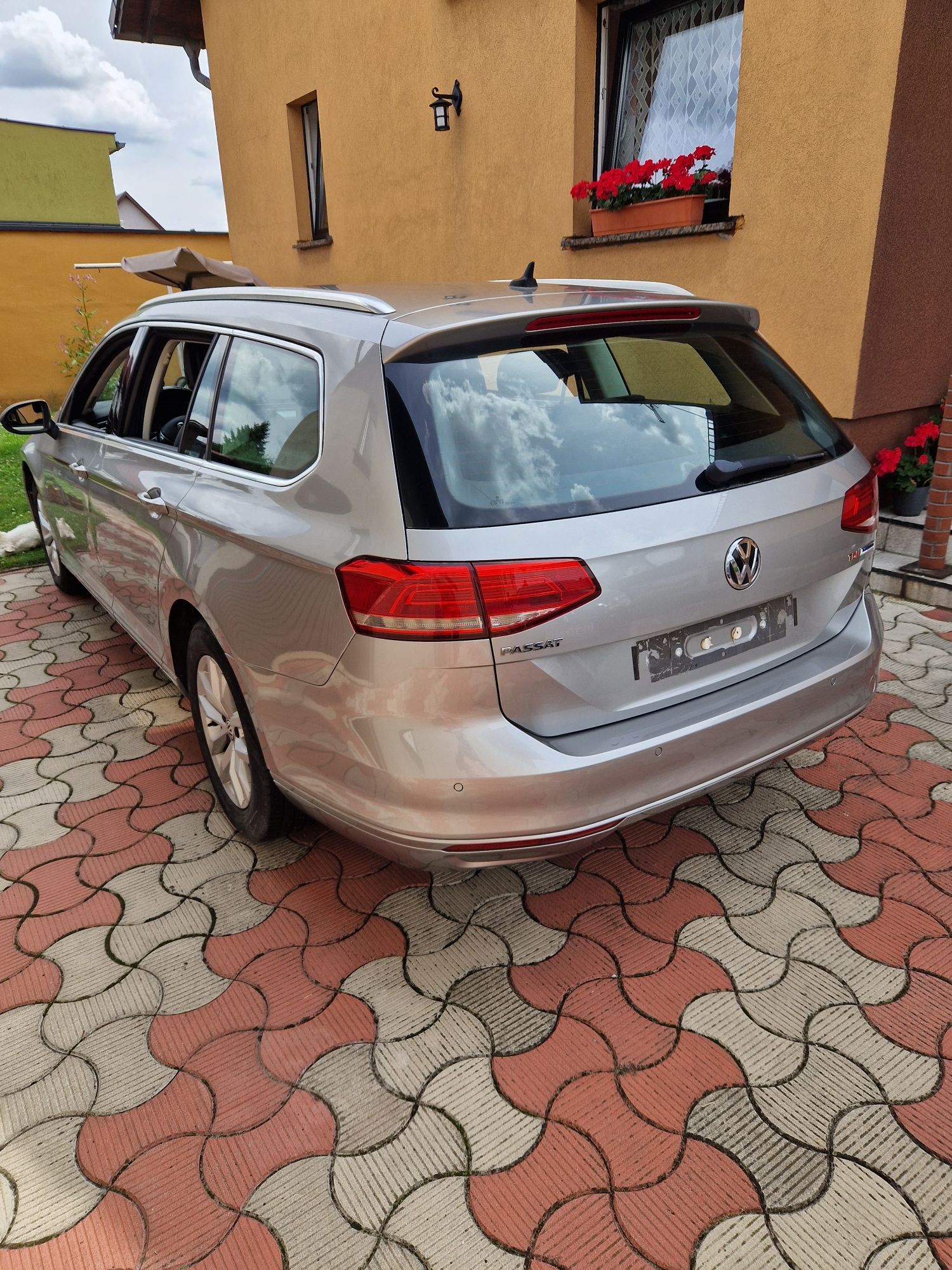 VW Passat B8 2015