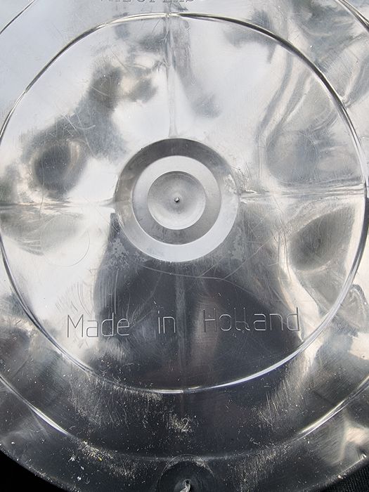 Горщик-контейнер-відро для зрізаних квітів, без отворів.