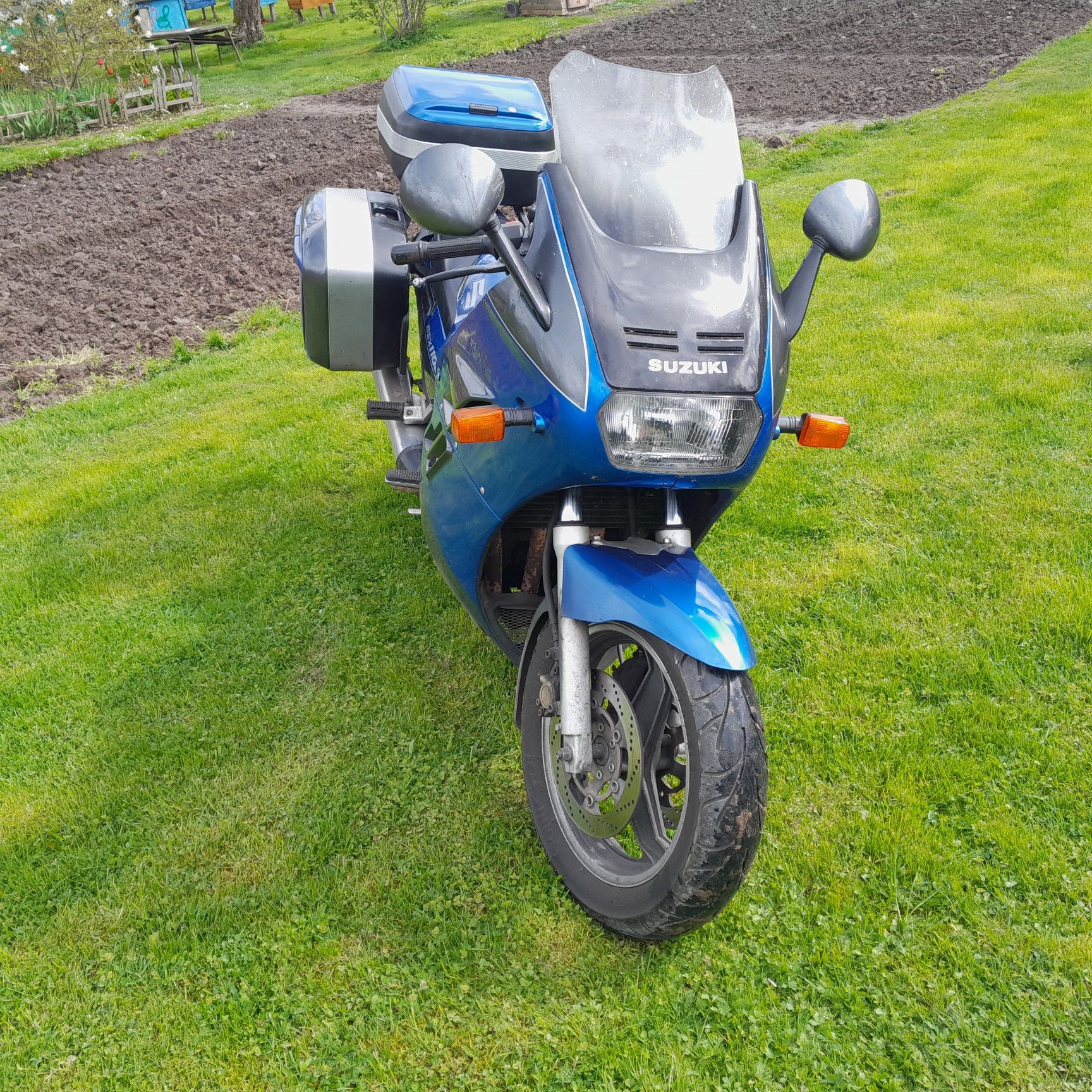 Suzuki gsx 1100f