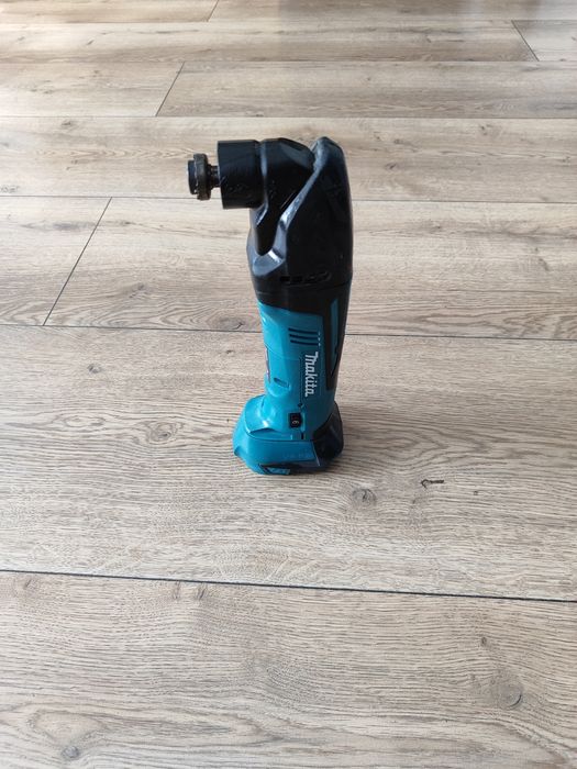 Urządzenie wielofunkcyjne Multitool z regulacją obrotów Makita 18v