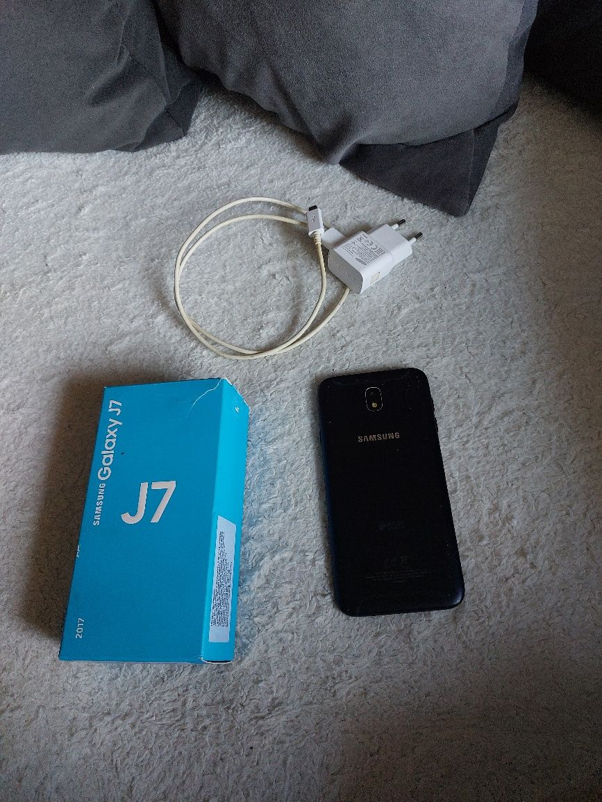 Samsung galaxy j7