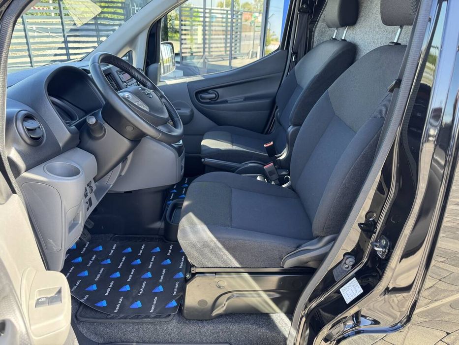 Nissan e-NV200 2021 freshauto