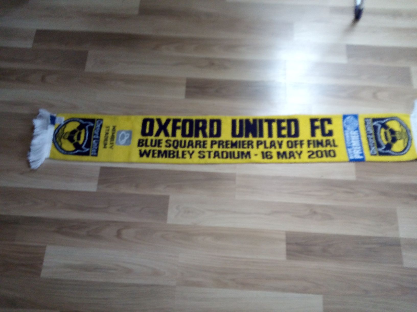 Szalik piłkarski Oxford united fc