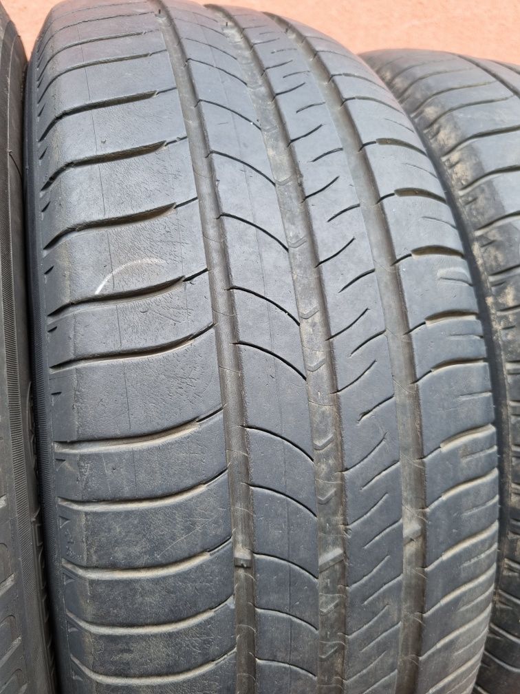 205 60 R16 Michelin Energy Saver 5mm 4szt