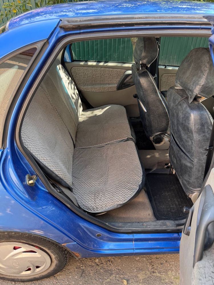 Продам автомобіль Лада Калина