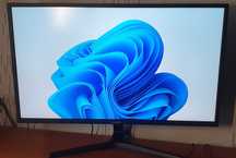 Монітор 31.5" Samsung LU32J590UQIXCI