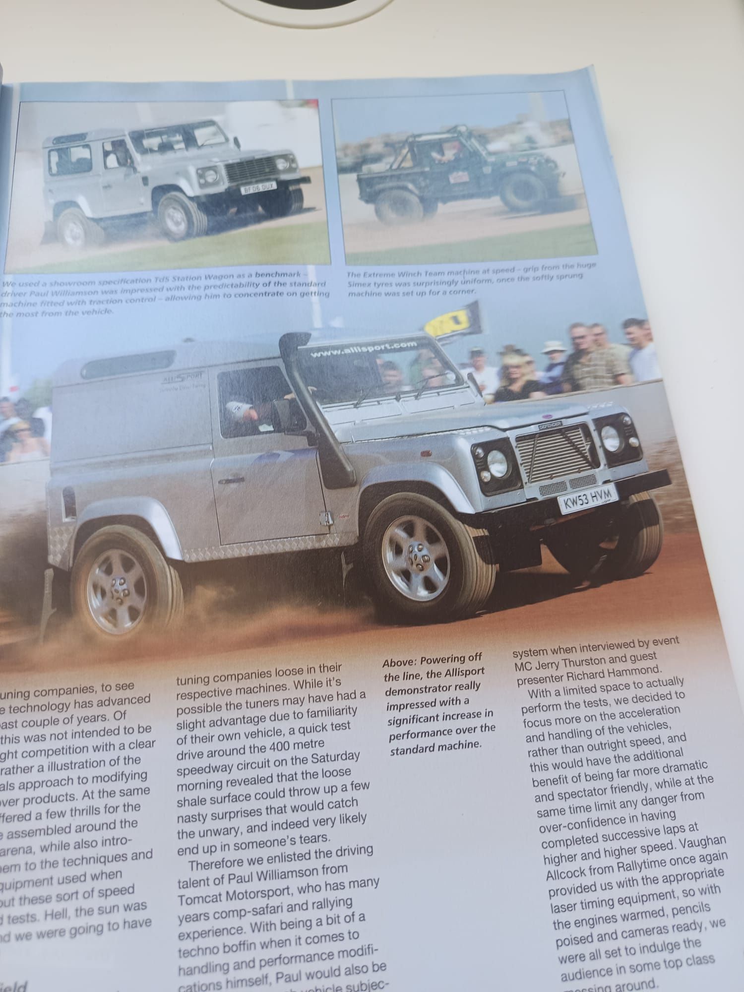 Land rover monthly (2006)
