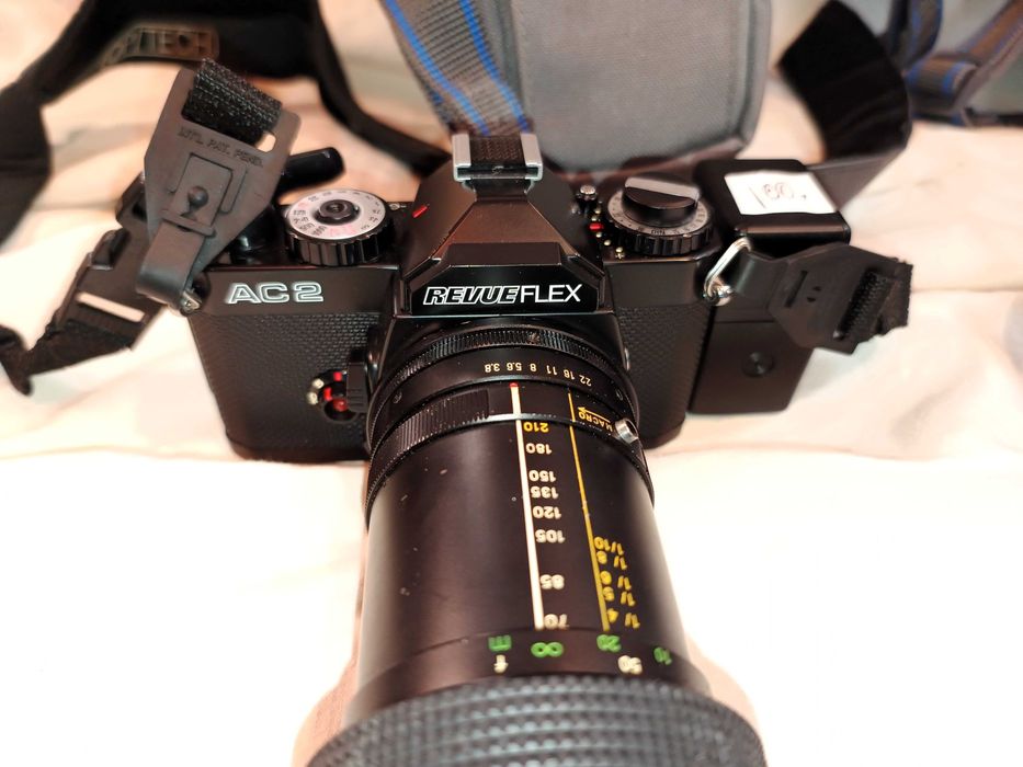 Máquinas Fotográficas Revueflex AC2 e Mamiya Sekor 500TL
