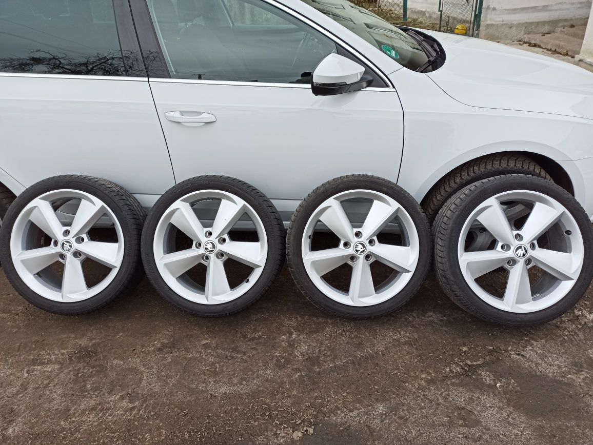 Гума Bridgestone Turanza 225/40 R18. 5*112.