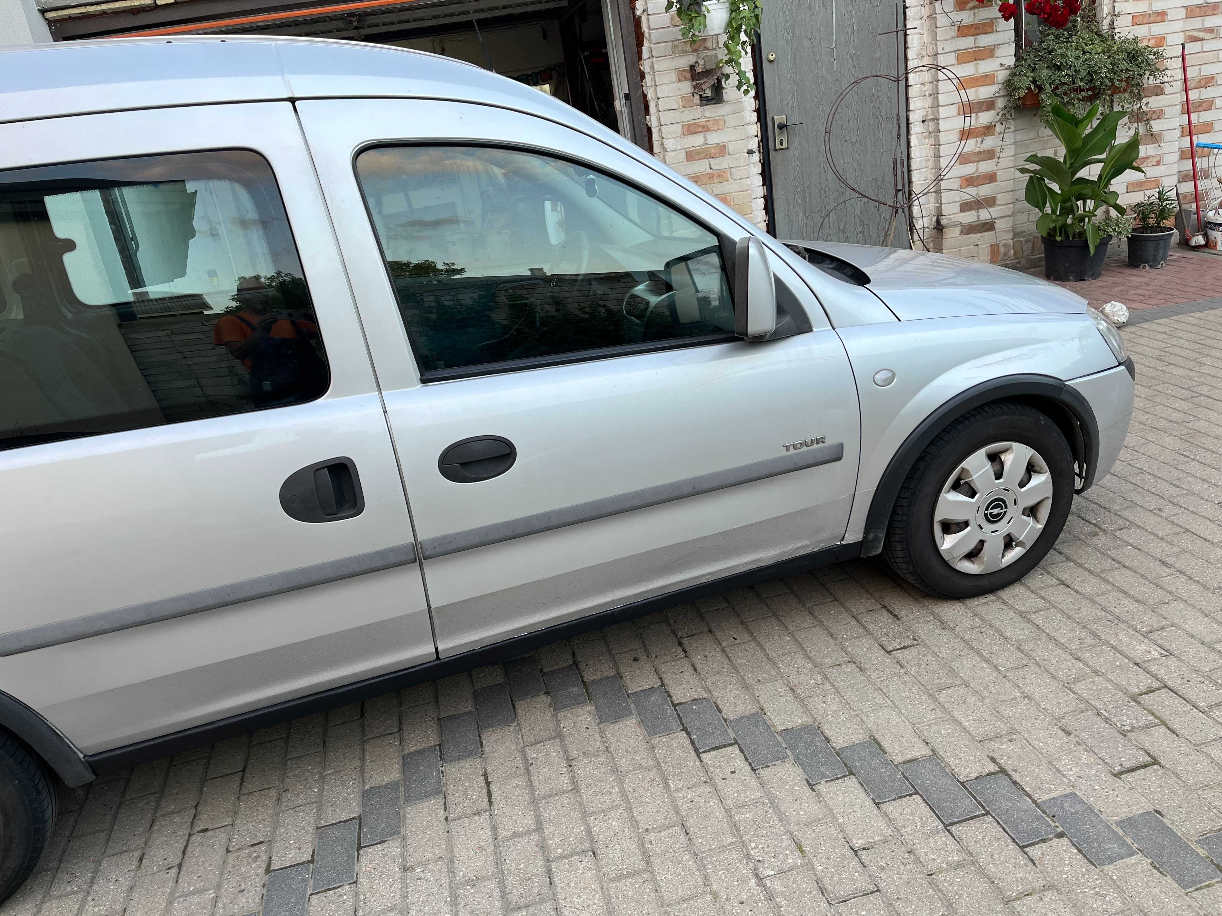 OPEL combo tur 17 DTI hak