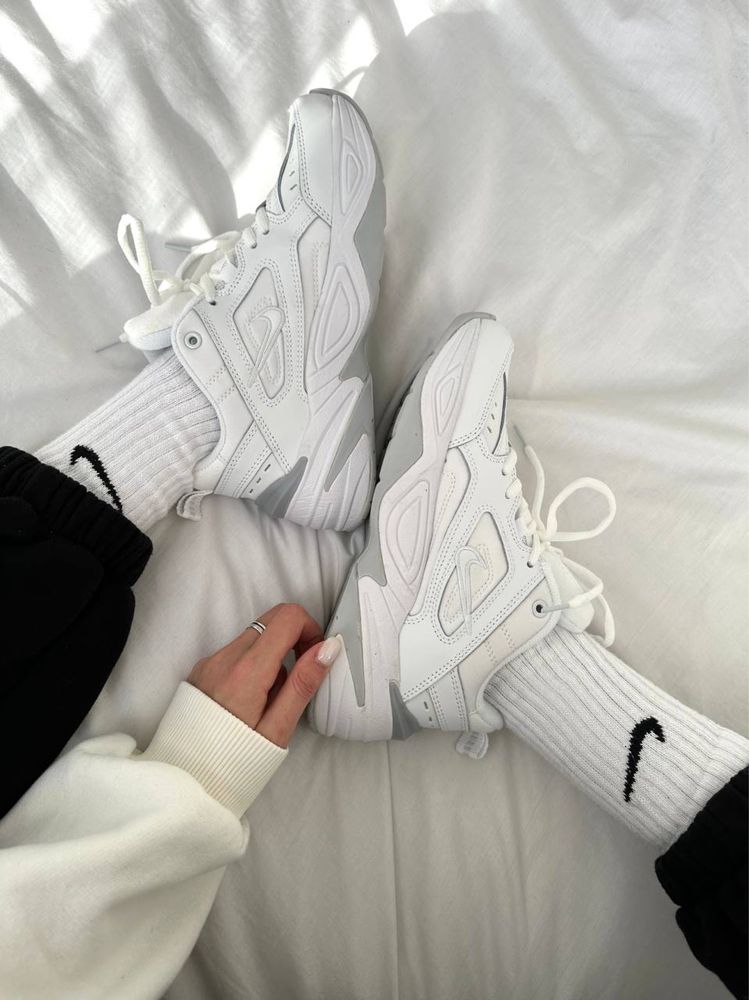 Уцінка! Кросівки білі Nike M2K White розмір 40 (25.5 см) взуття