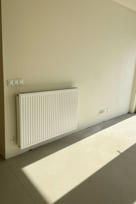 Grzejnik 120×90 cm (jak nowy) + mocowania