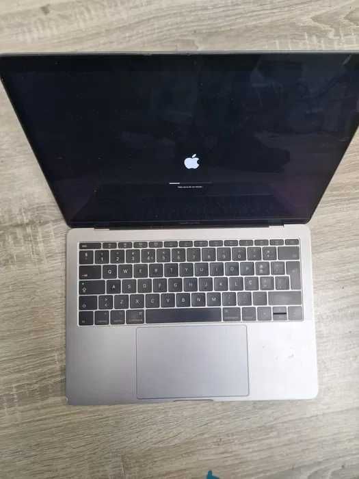 MacBook Pro 13" 2016 A1708 8gb 256gb