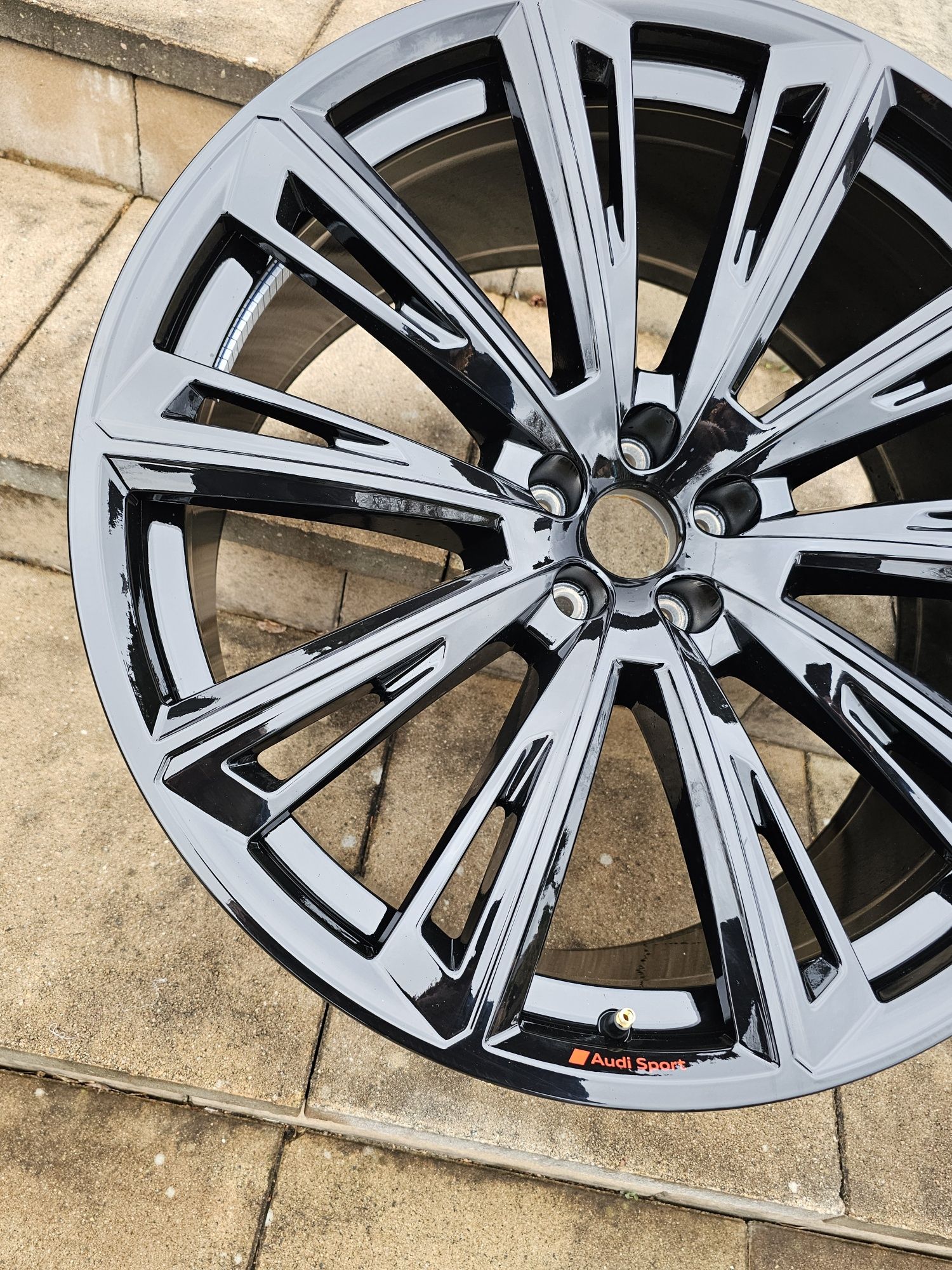 Felga 23cale 5x112 10j et15 org Audi RsQ8 SQ8 Q8 Ładna