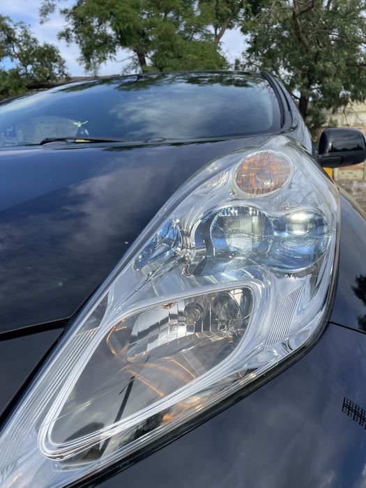 Продам Nissan leaf