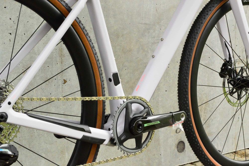 ROSE Backroad SRAM Force AXS XPLR 1x12 karbon koła i kokpit 55-M 59-XL