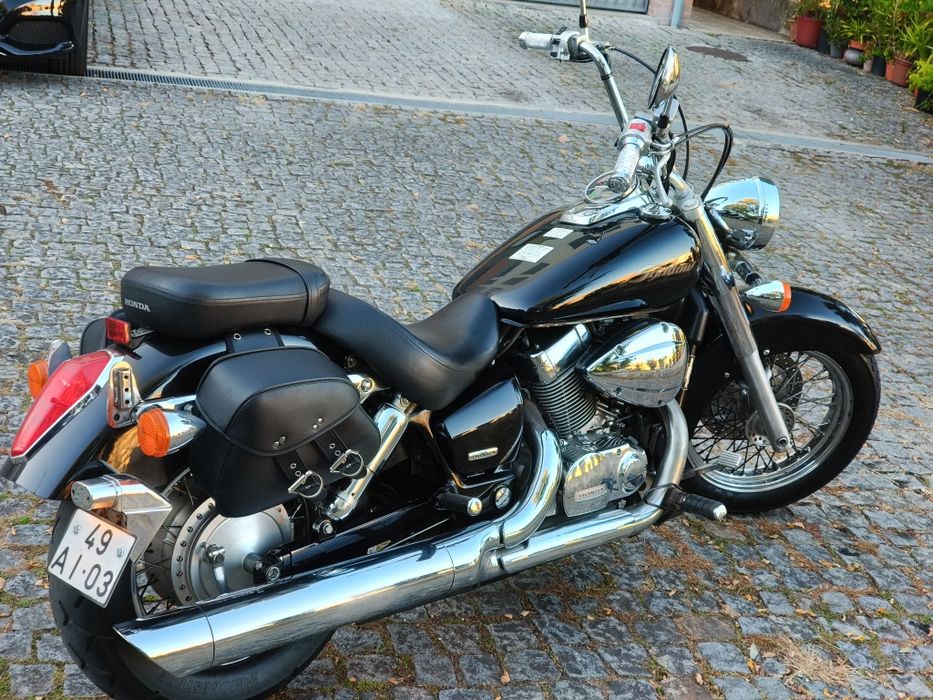 Honda shadow 750