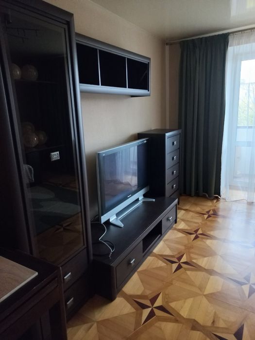 Оренда 3 кімнатної квартири по вул. Захисників України