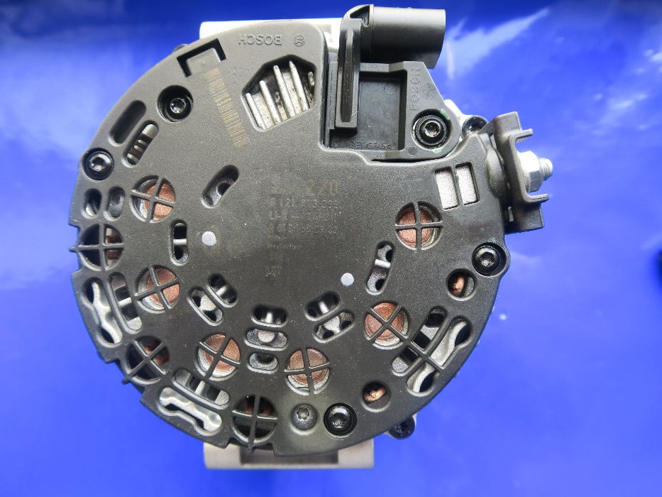 Alternator Mercedes R GL ML S-KLASA 3.0 CDI 4-Matic X164 W164 Bosch