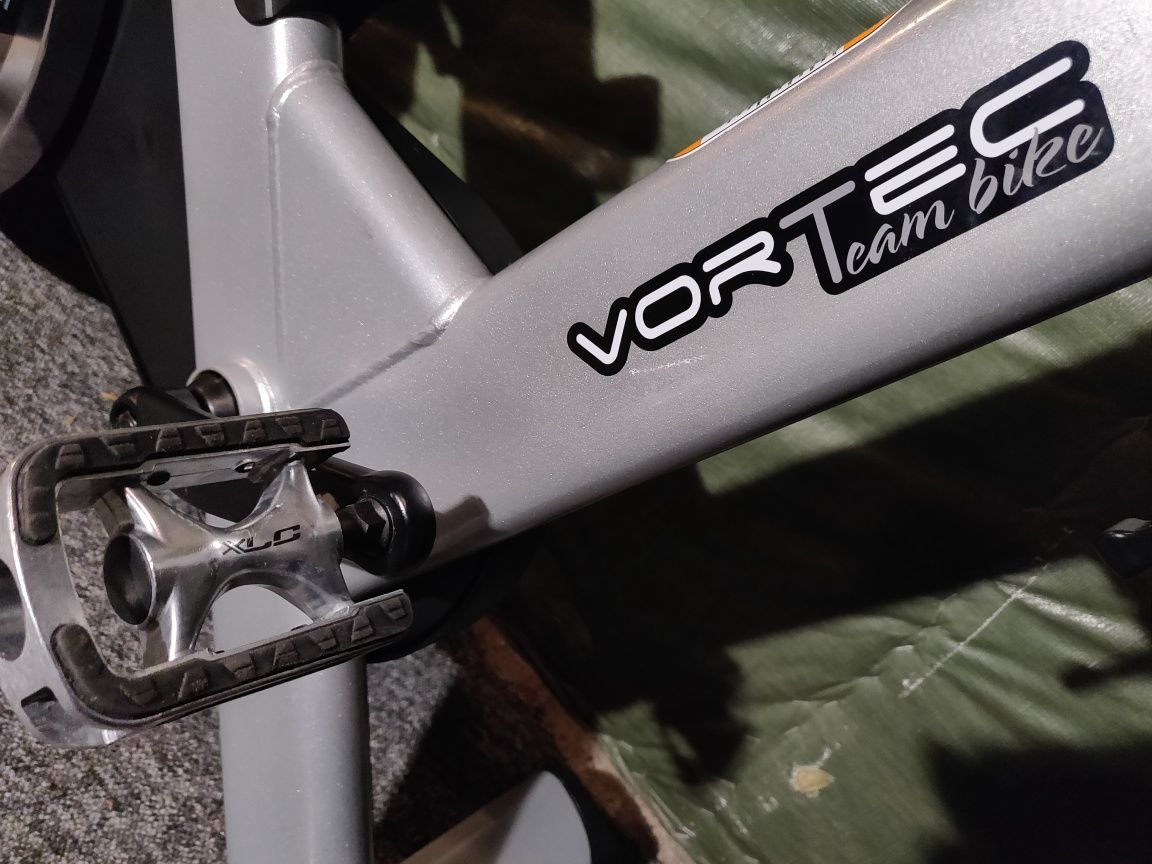 Rower spinningowy Vortec Team Bike ES07BR