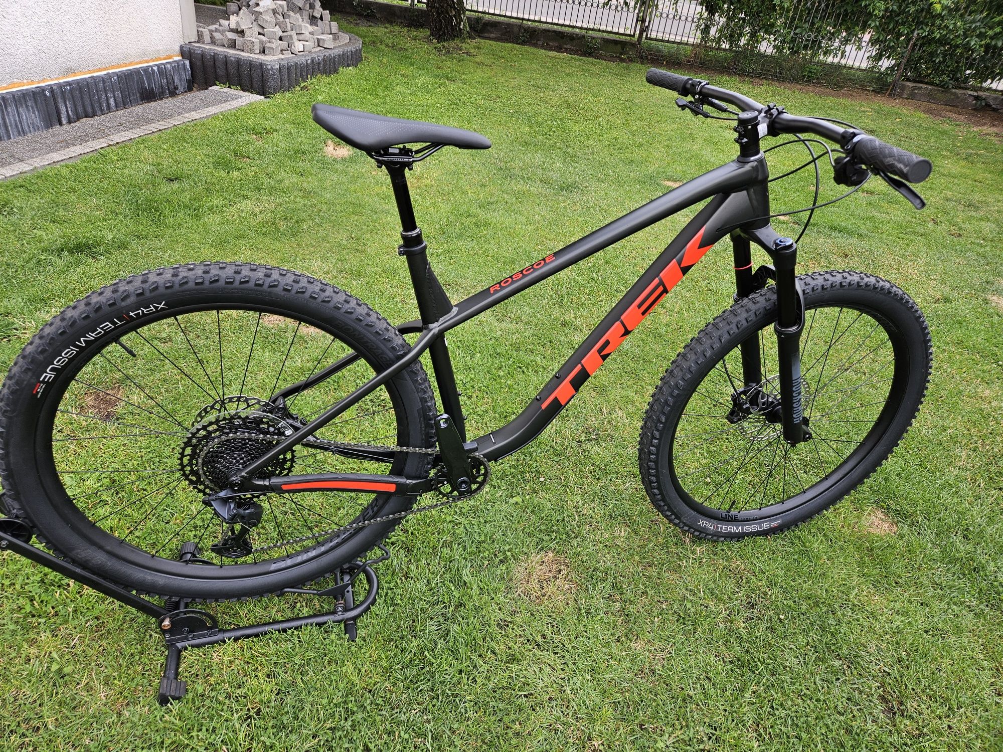 Rower MTB Trek roscoe 8