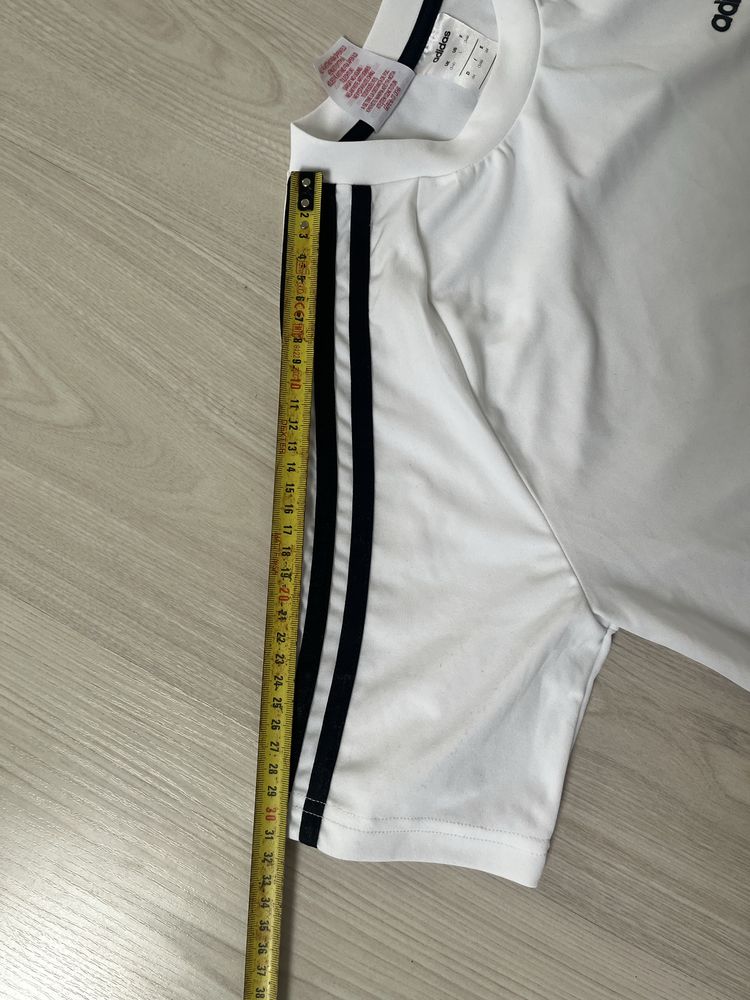 T-shirt sportowy damski Adidas