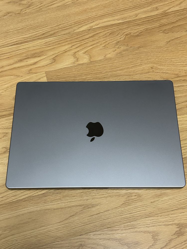 Macbook pro 16 m2 2023  a 2780 icloud lock