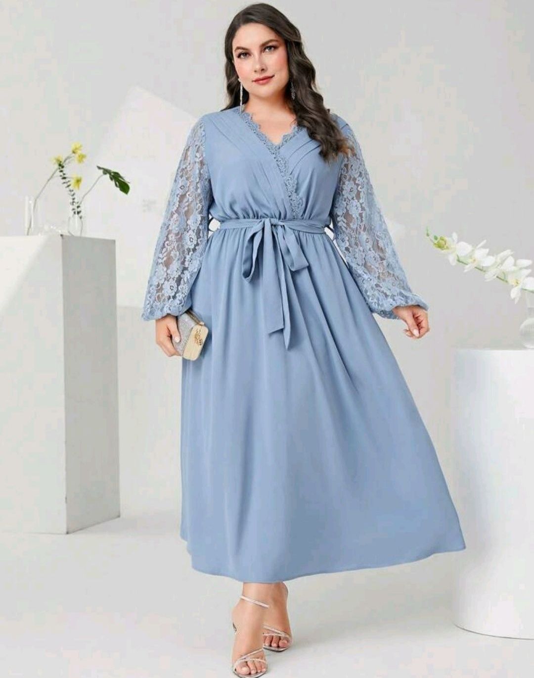 Sukienka niebieska długa maxi z koronką XXL elegancka