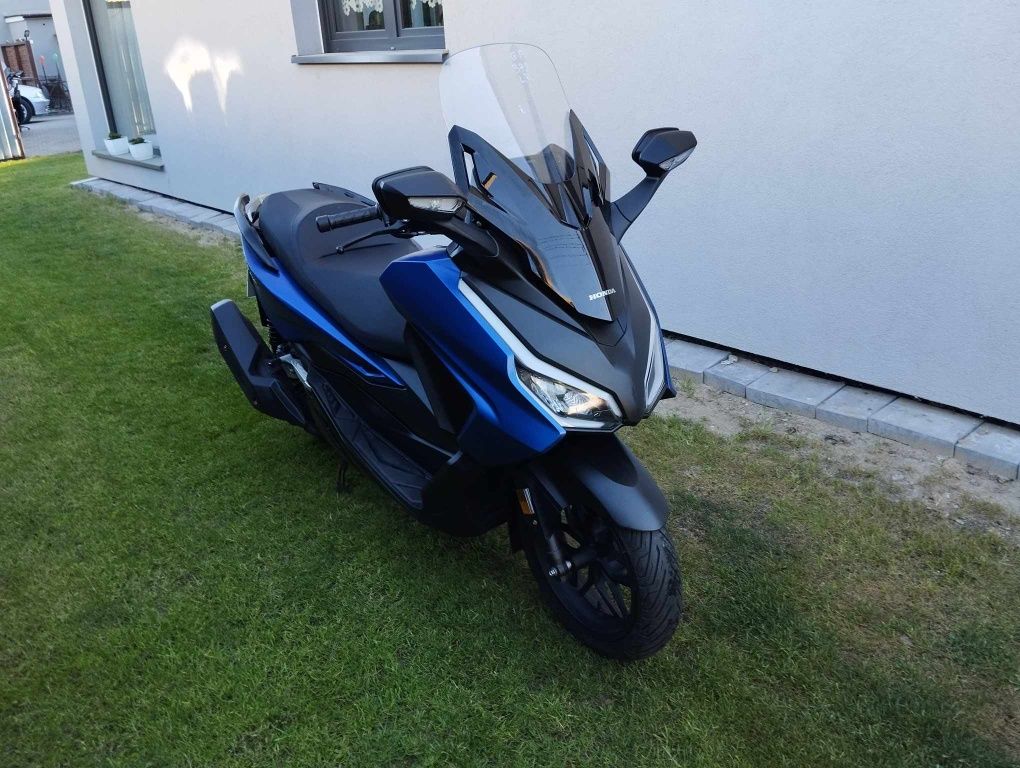 Honda Forza 125 2.0.2.3