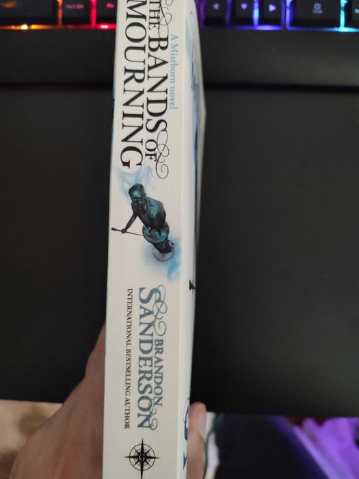 The Bands of Mourning de Brandon Sanderson