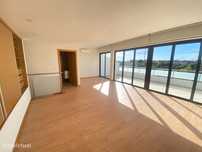 Apartamento T3 duplex em Cacia, Sarrazola, Aveiro