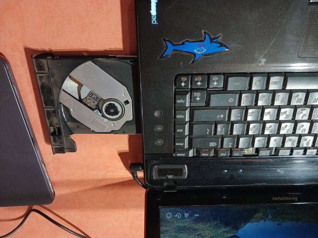 Ноутбук lenovo б/у