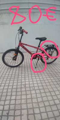 Bicicleta para criança.