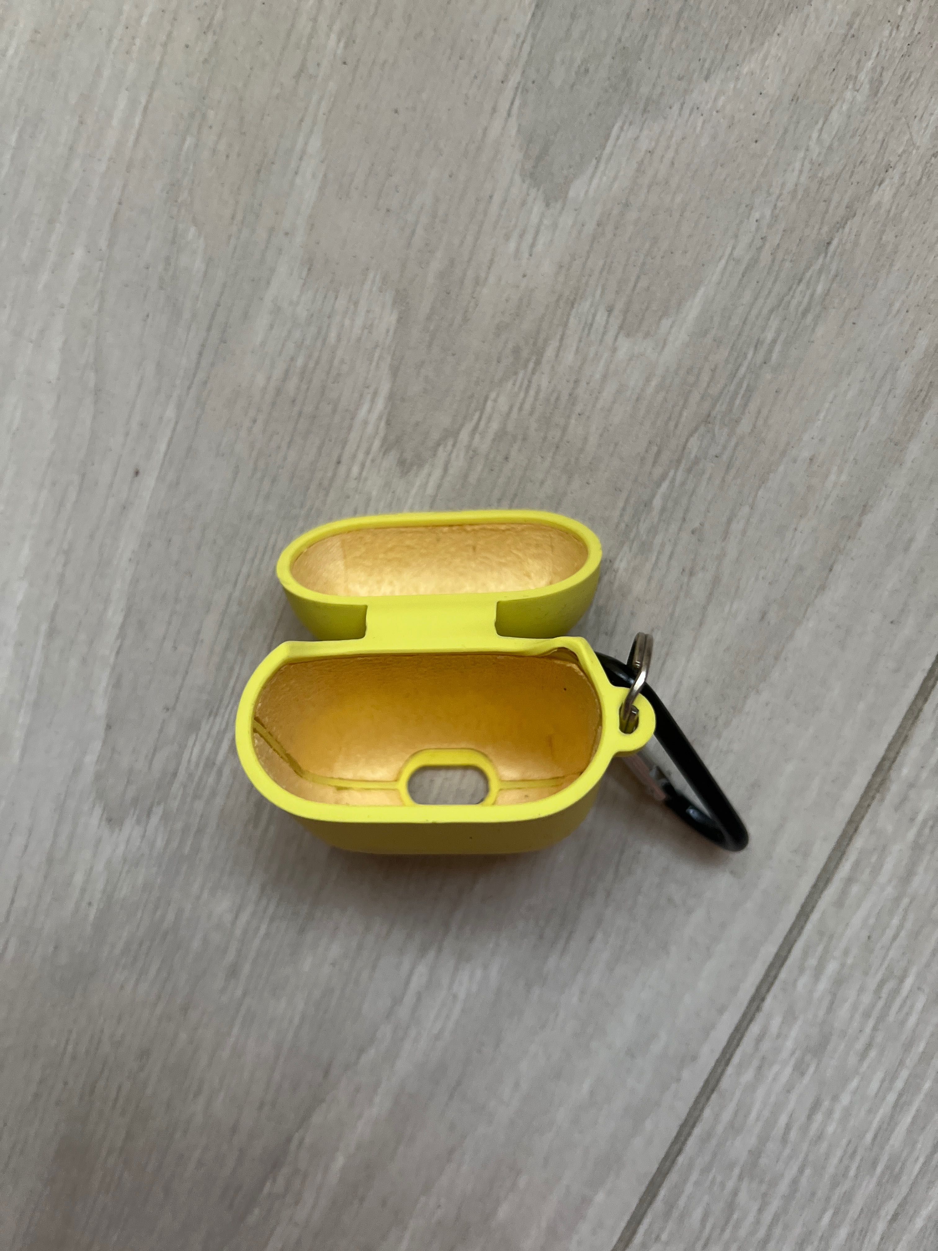AirPods  навушники