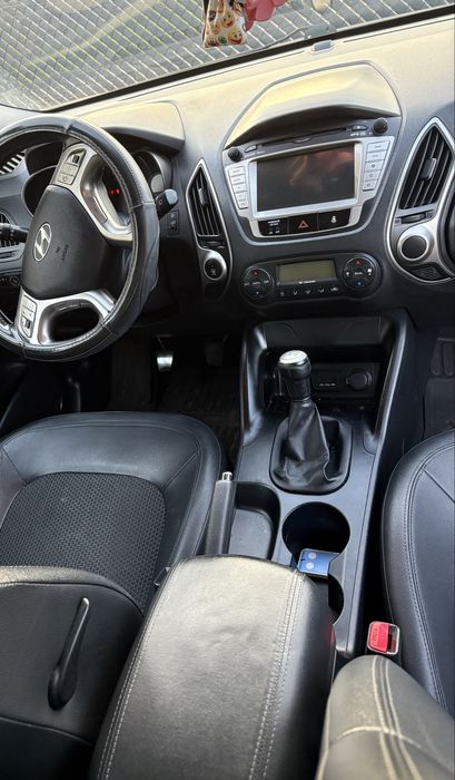 Hyundai ix35   Benzyna -LPG poj skokowa silnika 2.0