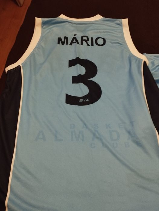 Equipamento de basquetebol do BAC