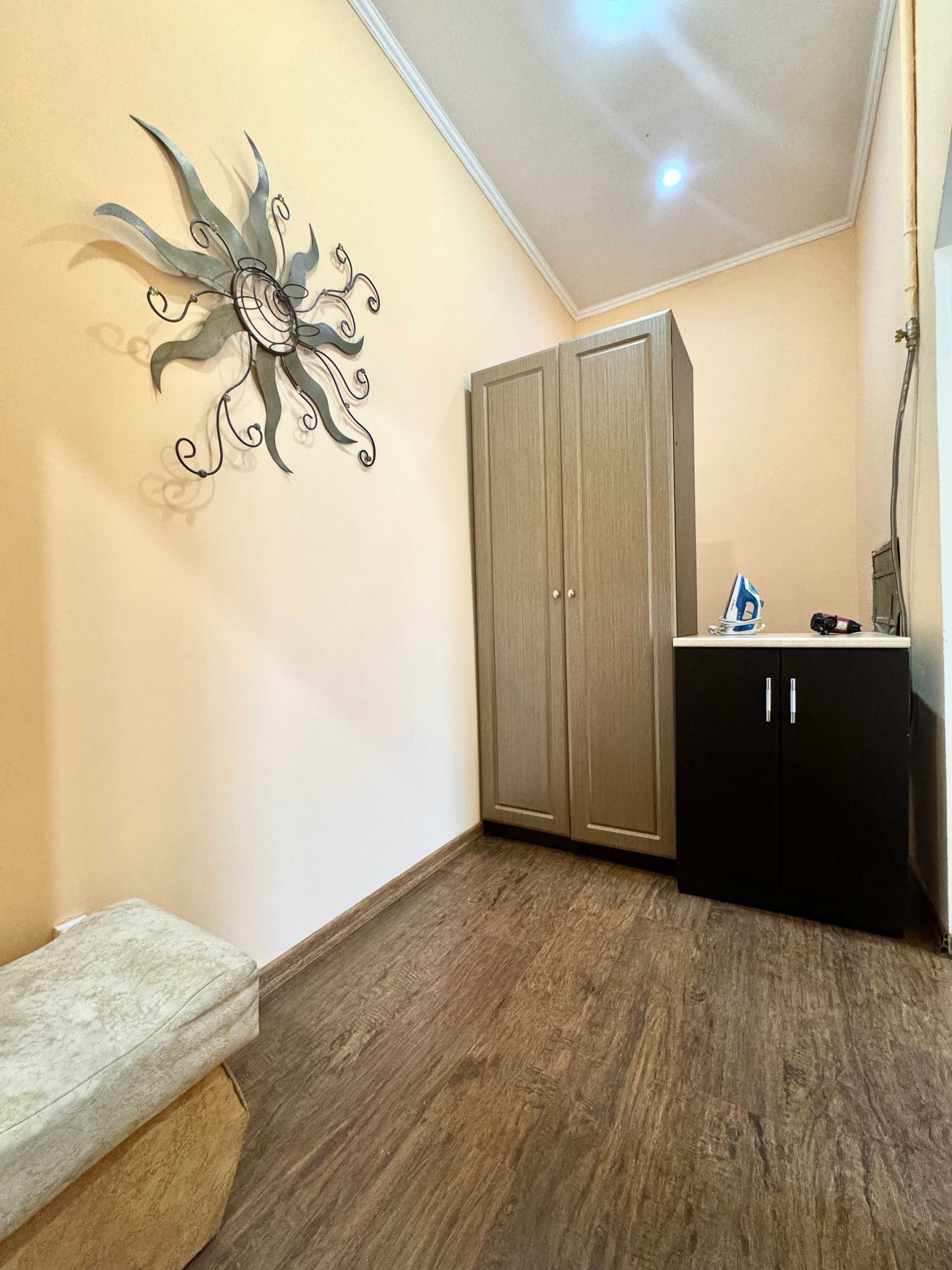 ApartPoltava Будинок із власним двориком МАНГАЛ,ТЕРАСА, СВІТЛО ЗАВЖДИ