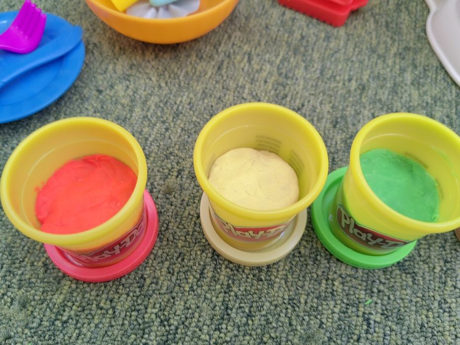 Plasticina Play-Doh Fábrica de Massa Kitchen Creations - B9013